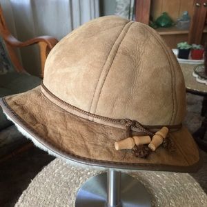 Unisex Homestead Sheepskin Wool Paddington BearHat